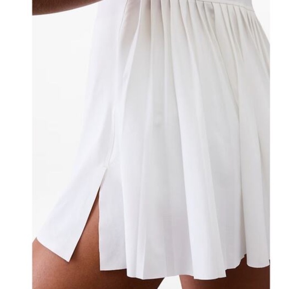 NWT Athleta Match Point Pleated Dress Bright White Tennis Activewear Size L - Picture 2 of 9